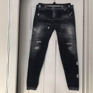 Beautiful new teenager pants.